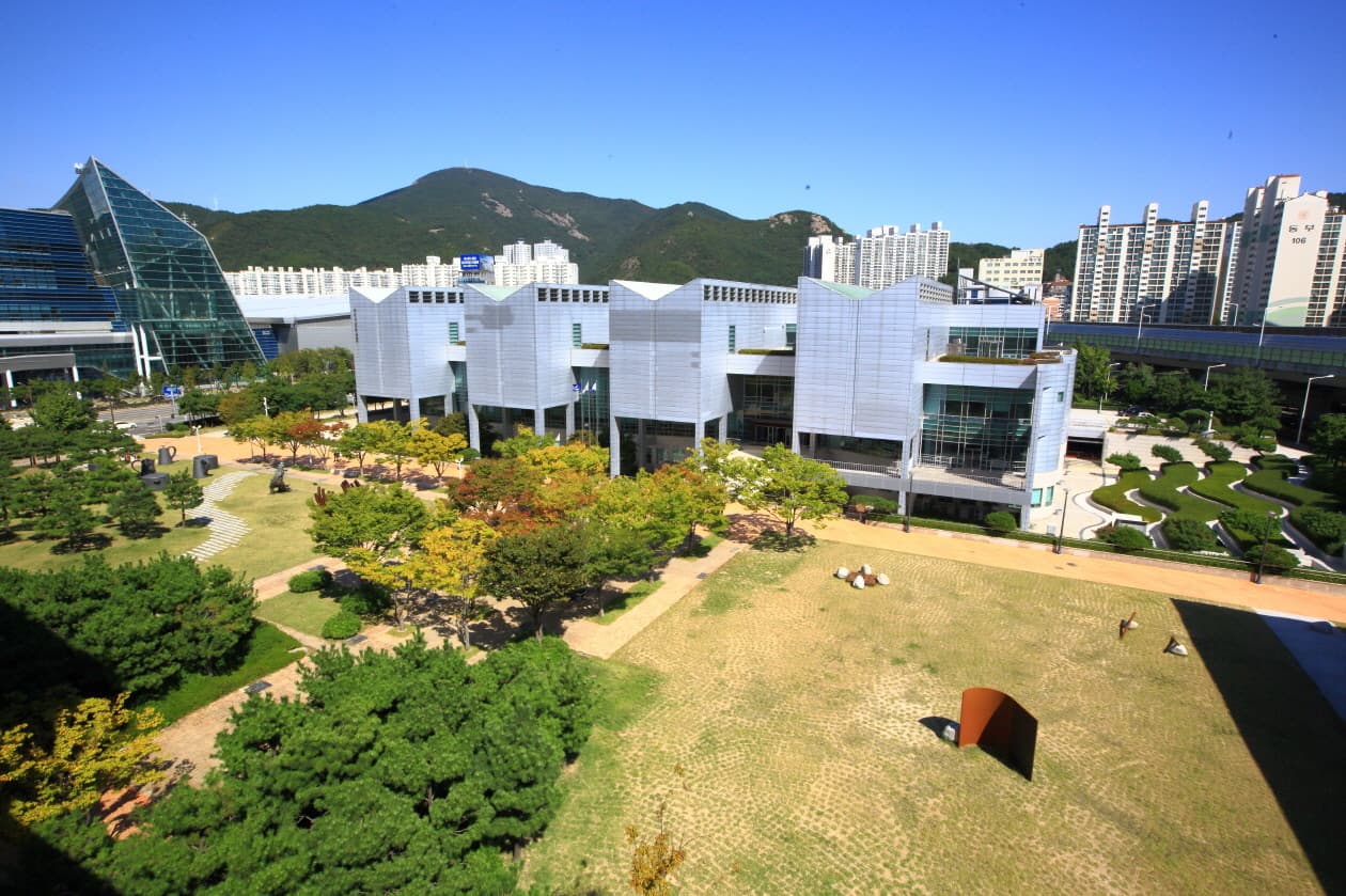 부산 시립미술관 어린이미술관 대표 이미지